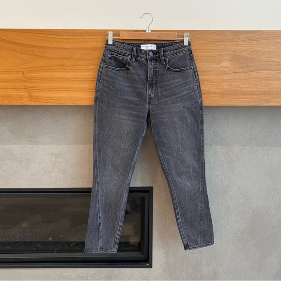 Abercrombie & Fitch The Shinny High Rise Curve Love, Size 26 - Picture 2 of 9